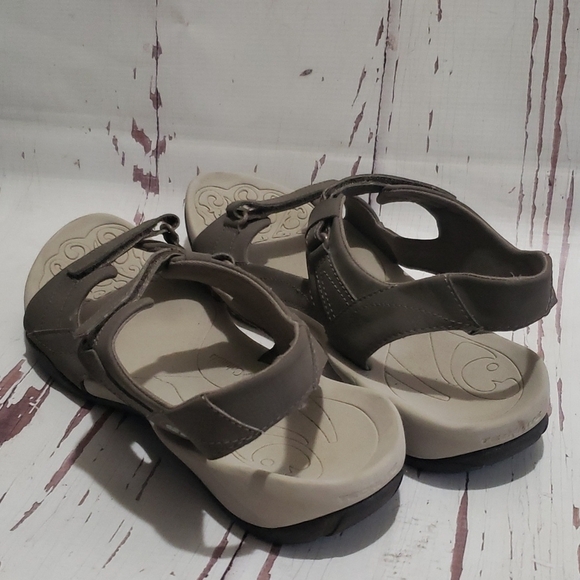Columbia 12 gray velcro straps mens sandals main image 7